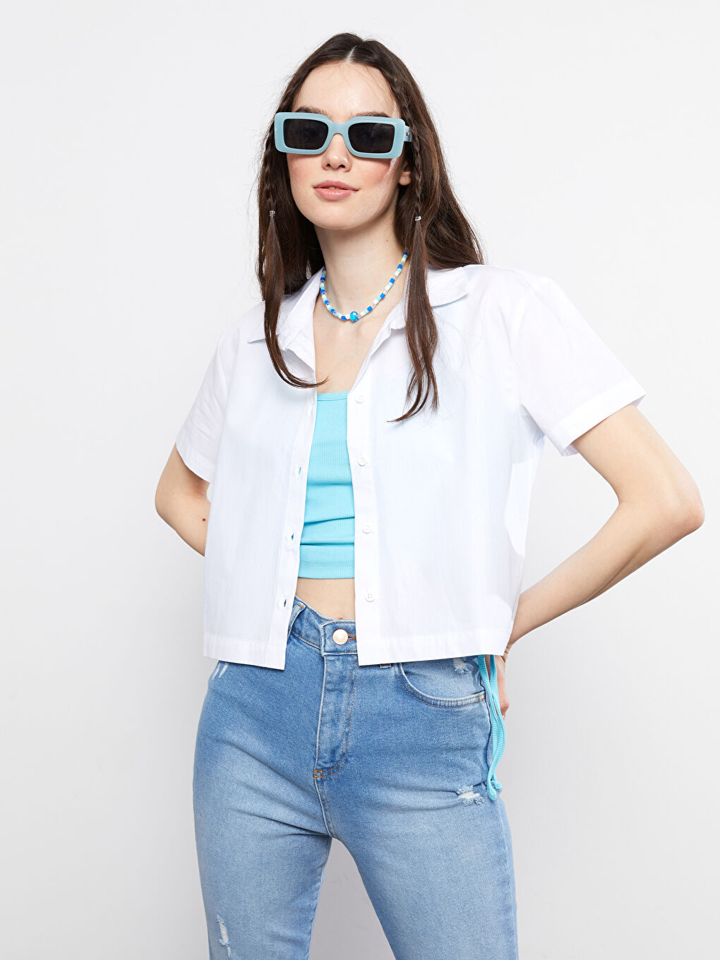 قميص نسائي بأزرار أمامية وكم قصير-2