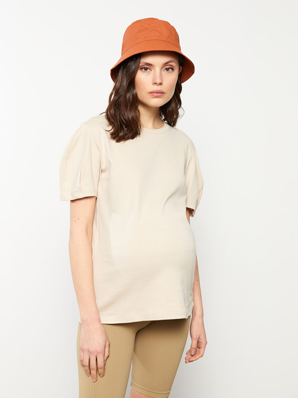 Bej Bisiklet Yaka Düz Kısa Kollu Pamuklu Hamile Tişört-1