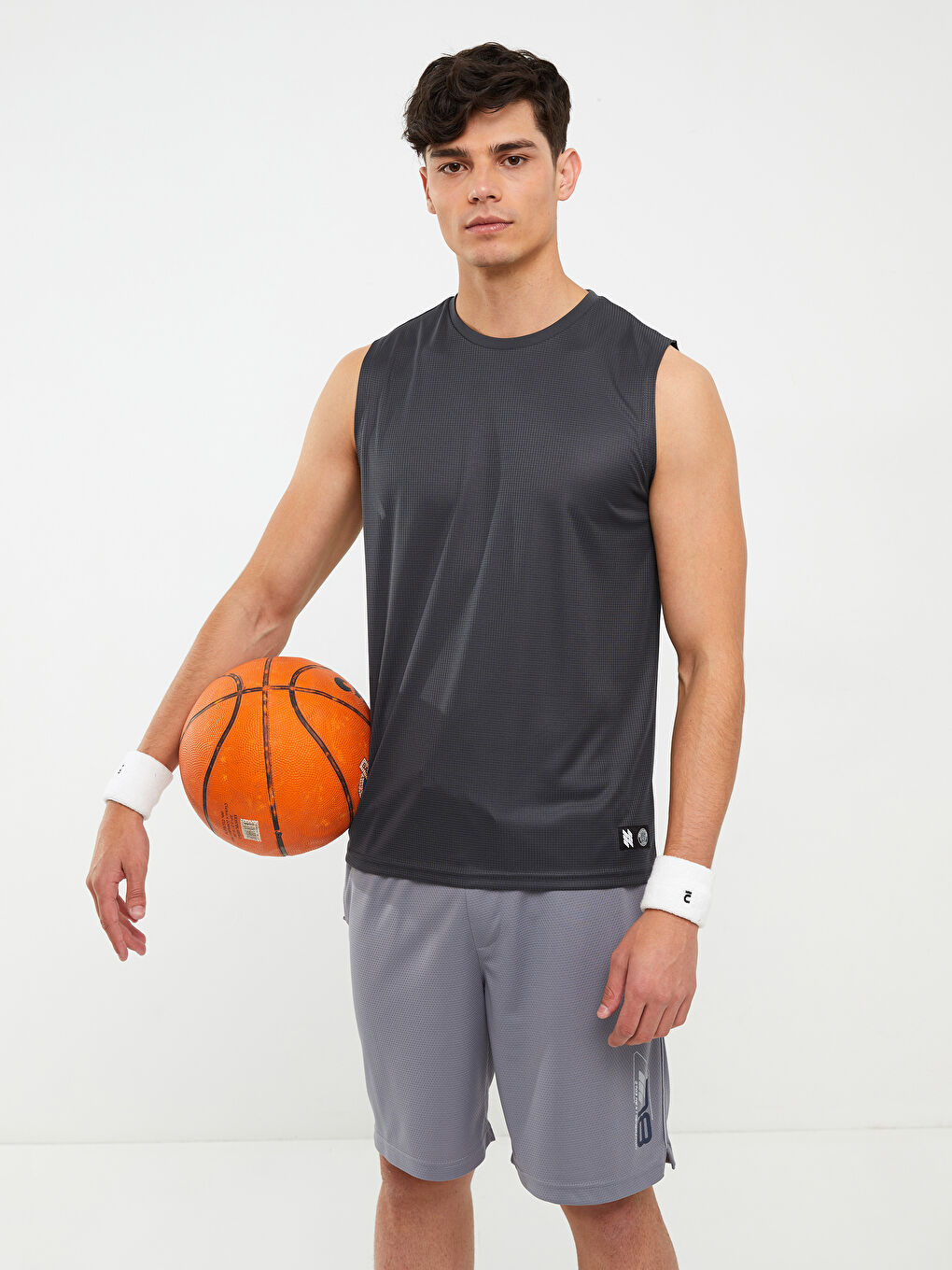 Gri Bisiklet Yaka Erkek Kolsuz Tişört