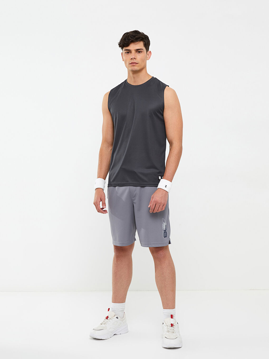 Gri Bisiklet Yaka Erkek Kolsuz Tişört-2