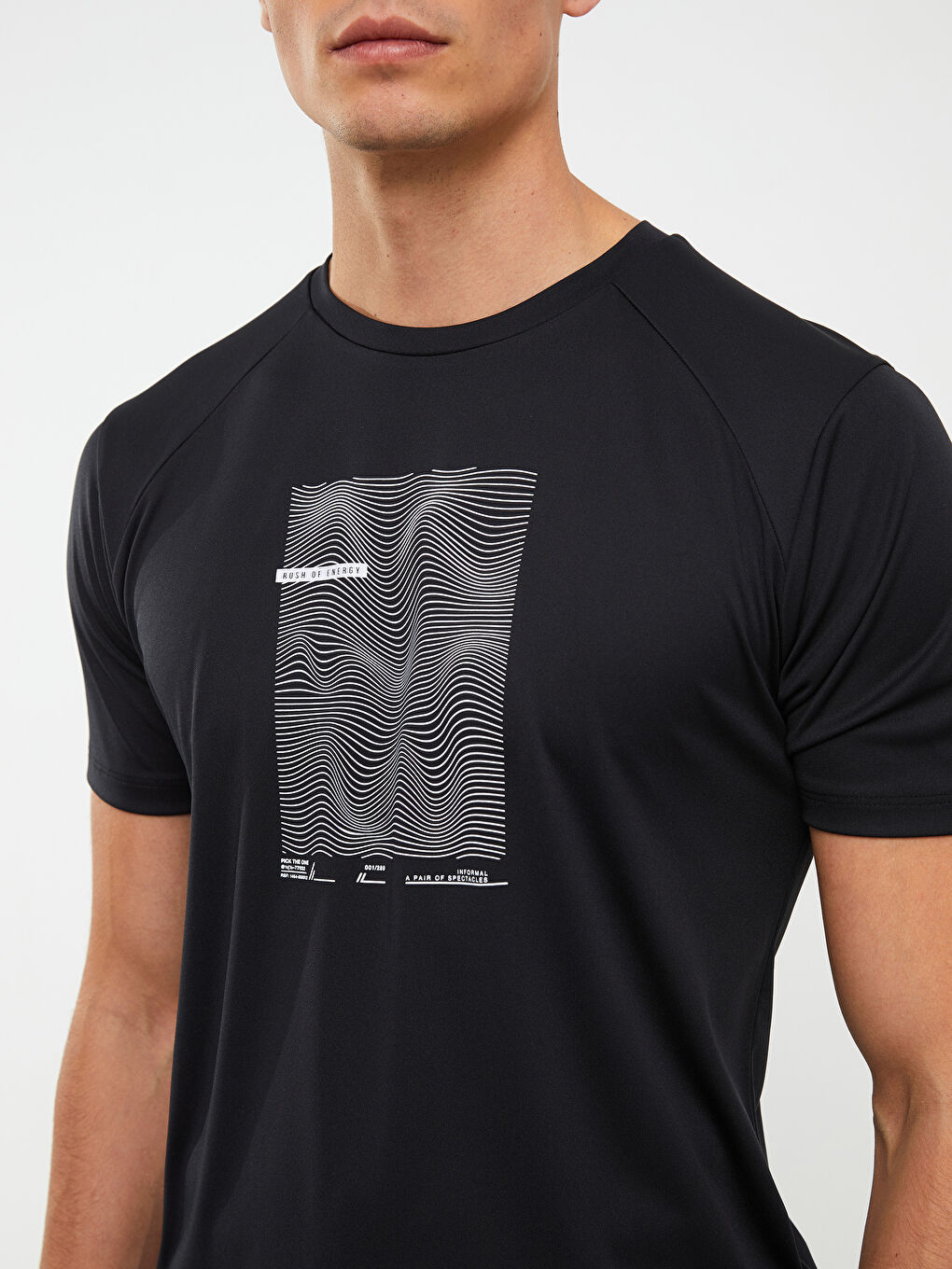 Siyah Bisiklet Yaka Kısa Kollu Baskılı Erkek Spor Tişört-3