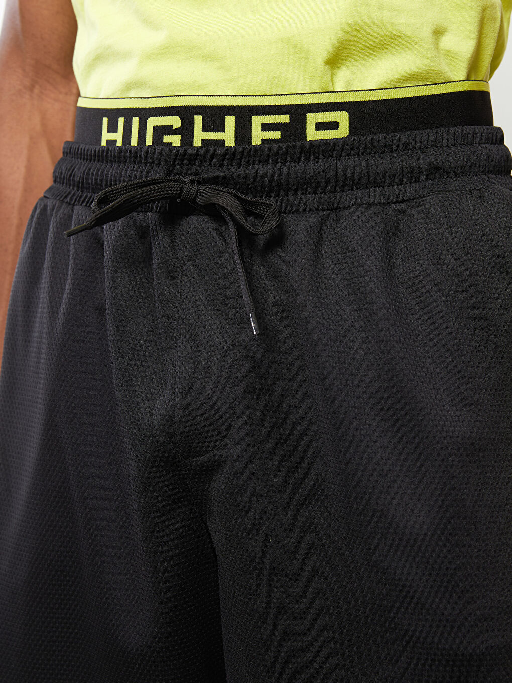 Siyah Standart Kalıp Erkek Spor Şort-4