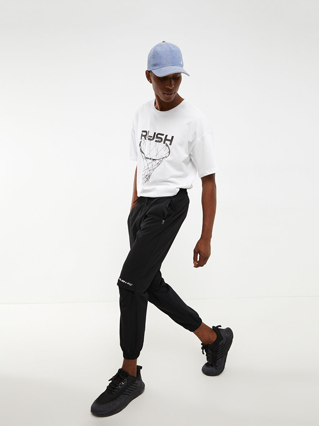 Siyah Standart Kalıp Erkek Jogger Eşofman Altı