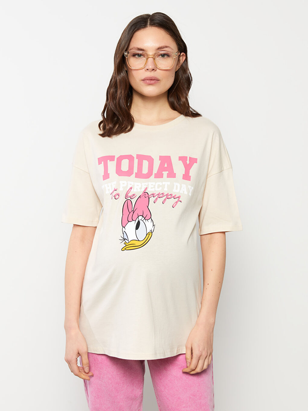 Crew Neck Daisy Duck Printed Short Sleeve Cotton Maternity T-Shirt-1
