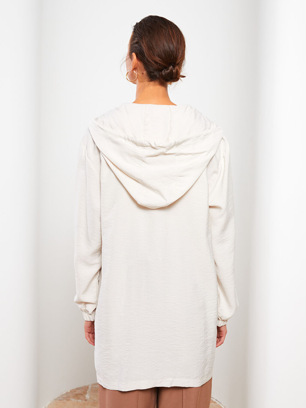 Gri Kapüşonlu Düz Uzun Kollu Kadın Ceket-5