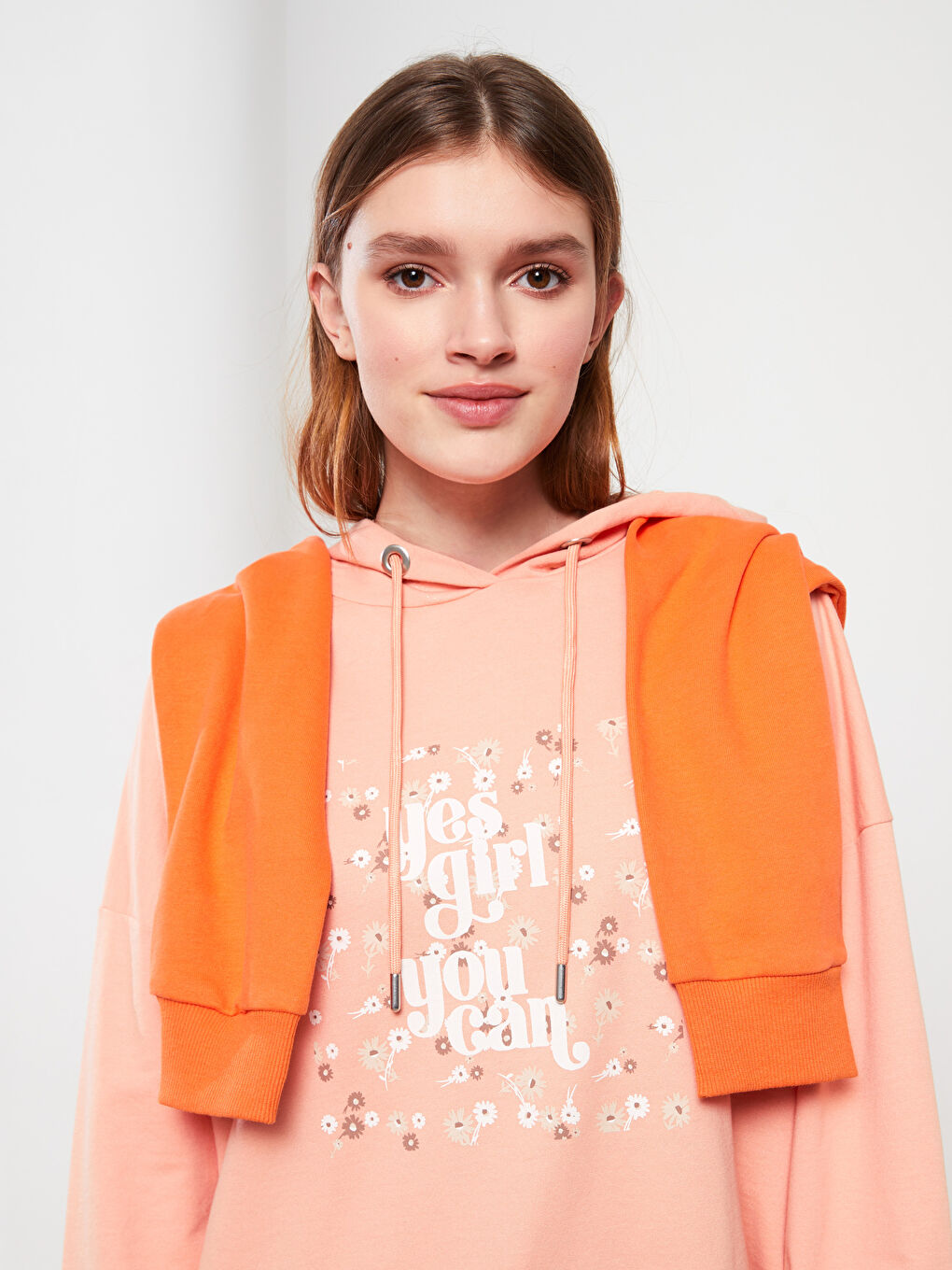 Turuncu Kapüşonlu Baskılı Uzun Kollu Kadın Sweatshirt Tunik-1