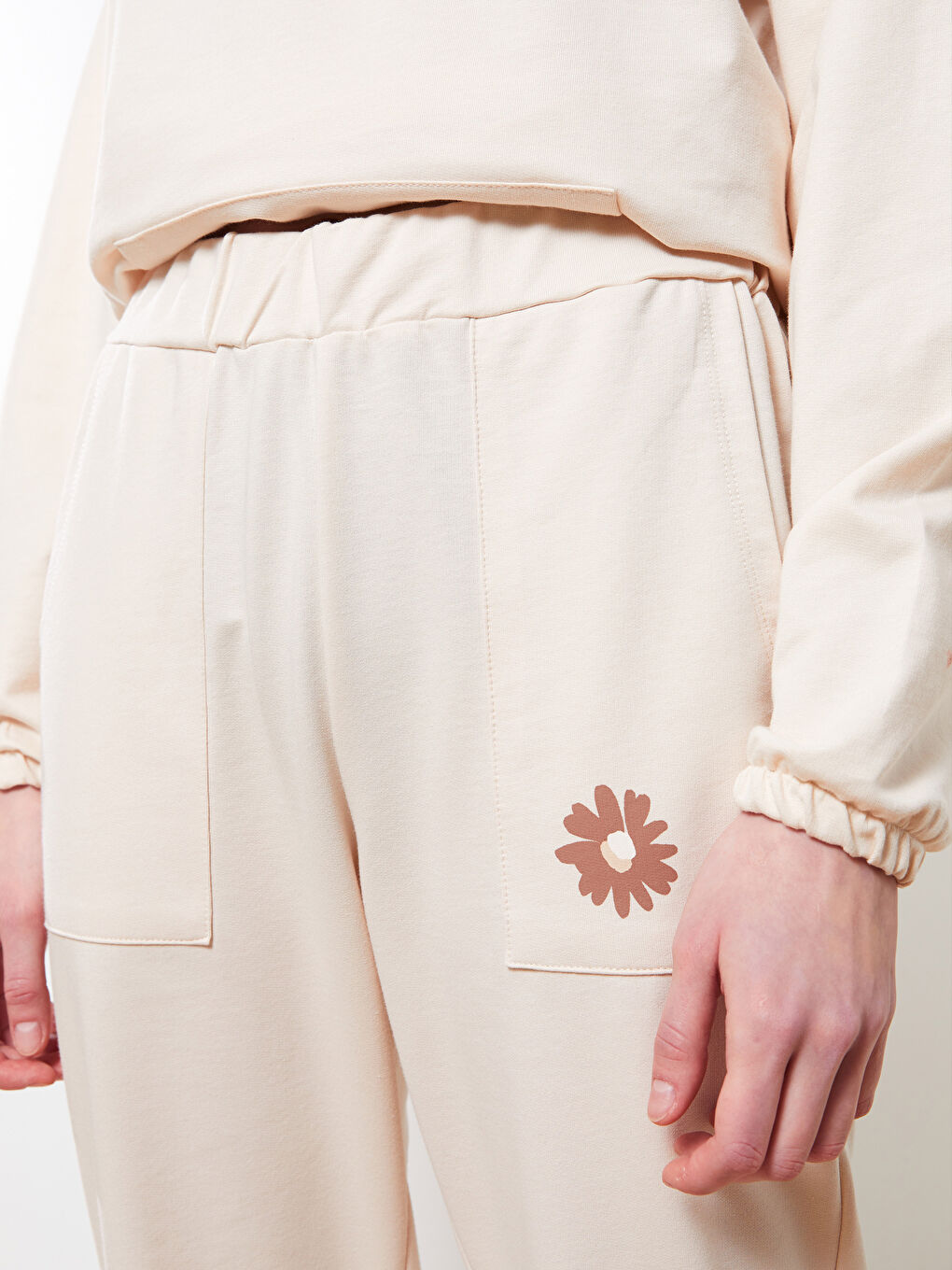 LCW Modest Pantalon de Survêtement Jogger pour Femmes Imprimé avec Poches et Taille Élastique -S2G883Z8-DF7