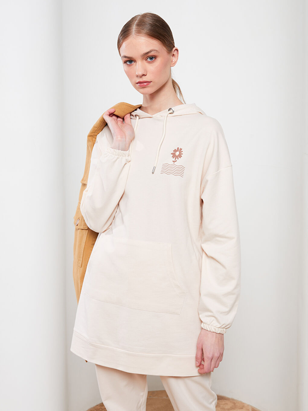 Tunique en Sweatshirt à Capuche Imprimée à Manches Longues pour Femmes