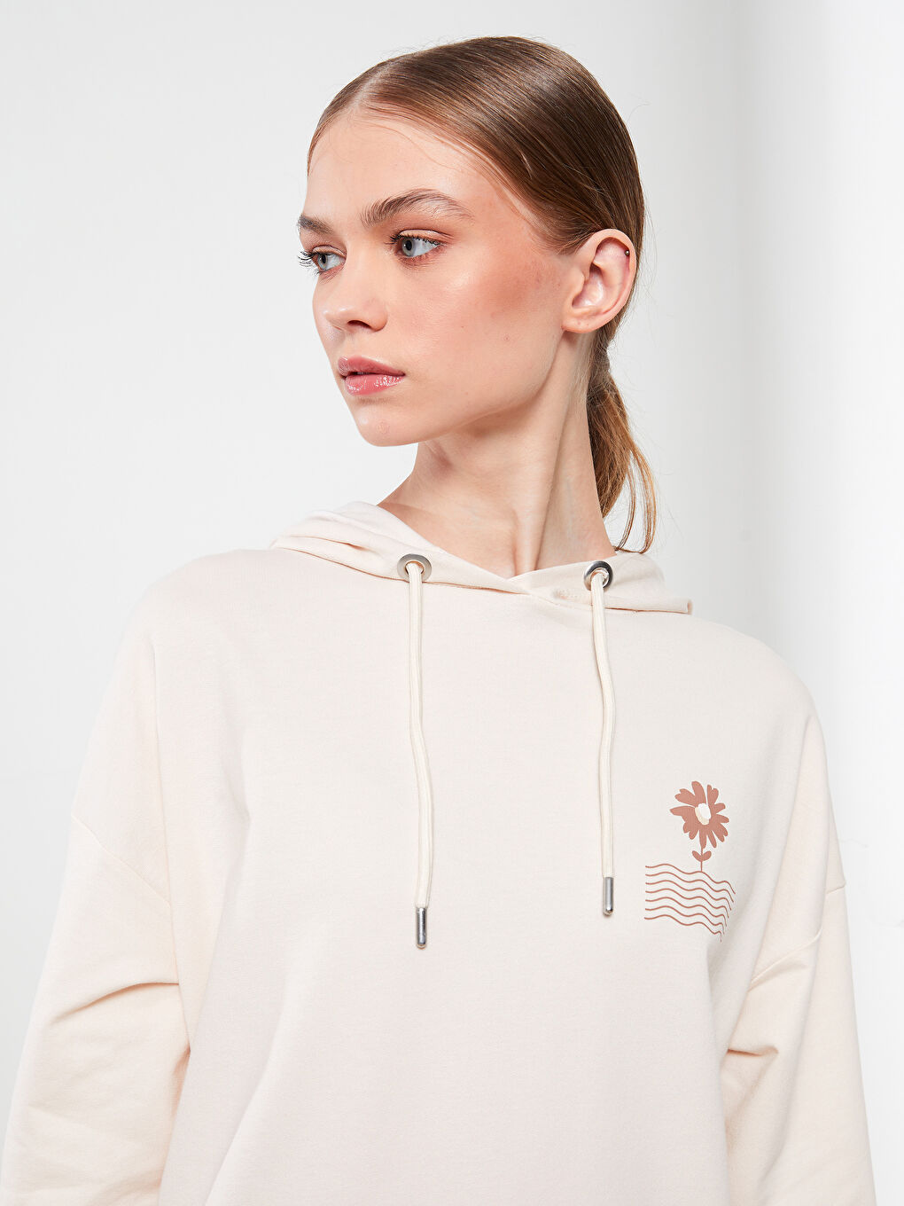 Tunique en Sweatshirt à Capuche Imprimée à Manches Longues pour Femmes-2