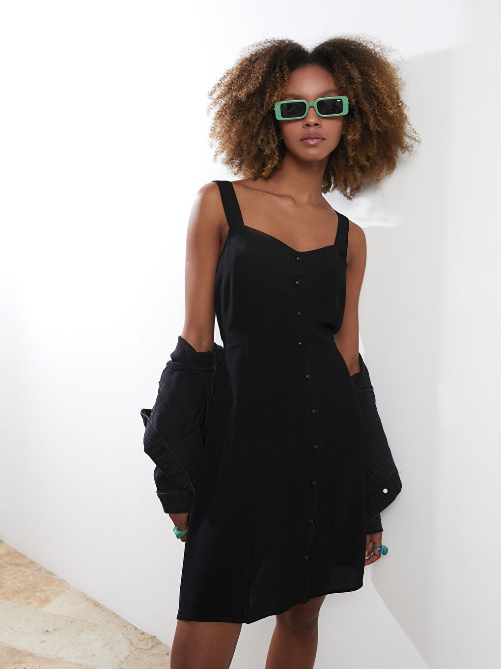 Robe en Viscose à Encolure Cœur et Bretelles Droites pour Femmes