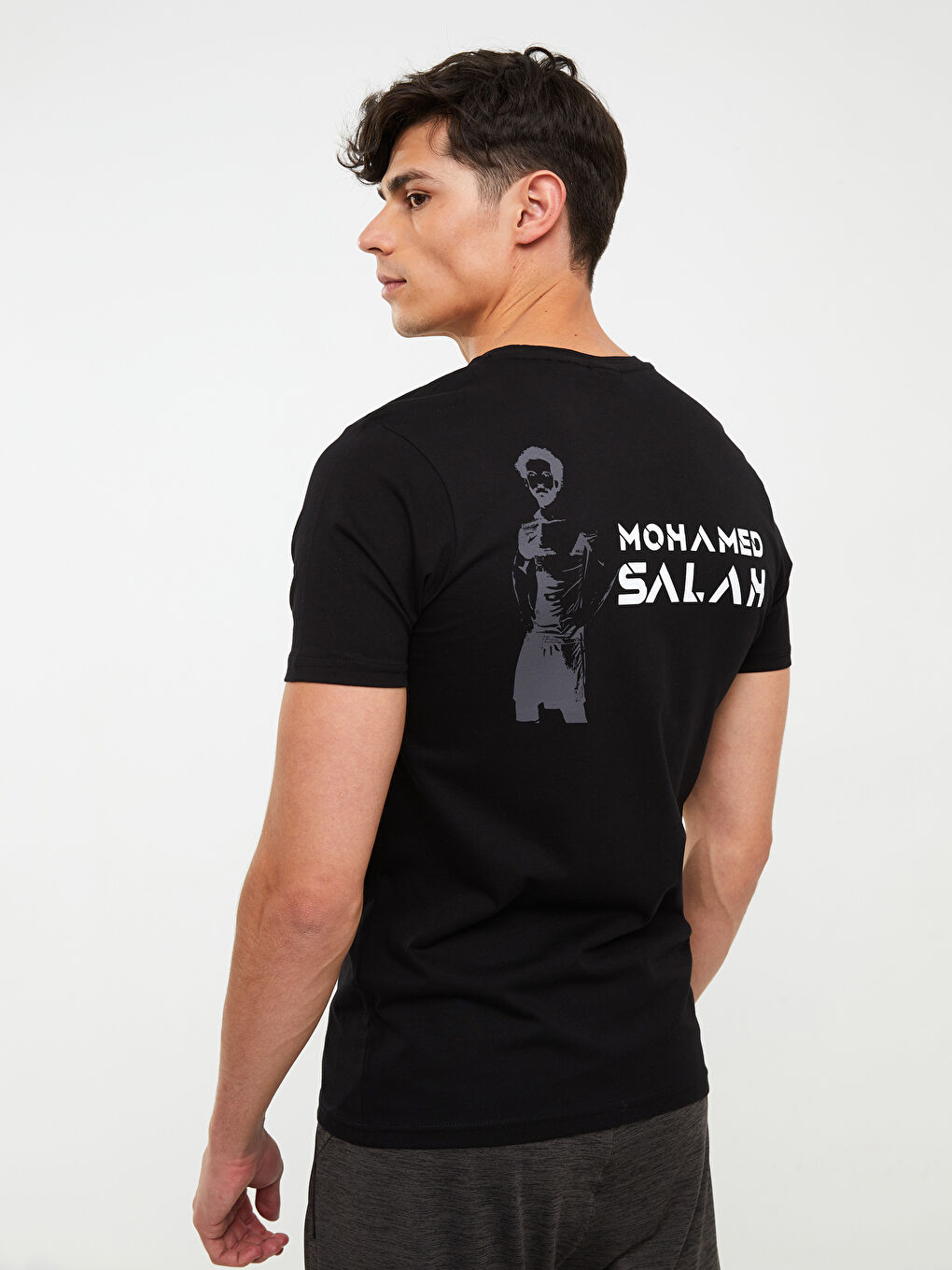 Ерлерге арналған ливерпуль принтті жанкүйерлік спорттық футболка