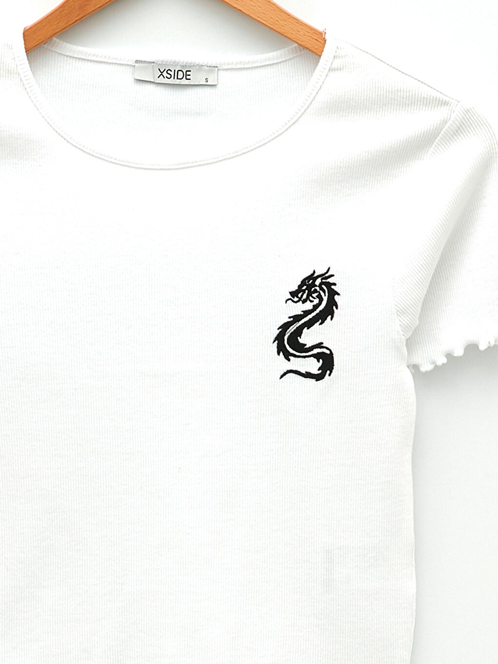 Beyaz Bisiklet Yaka Baskılı Kısa Kollu Kadın Crop-6