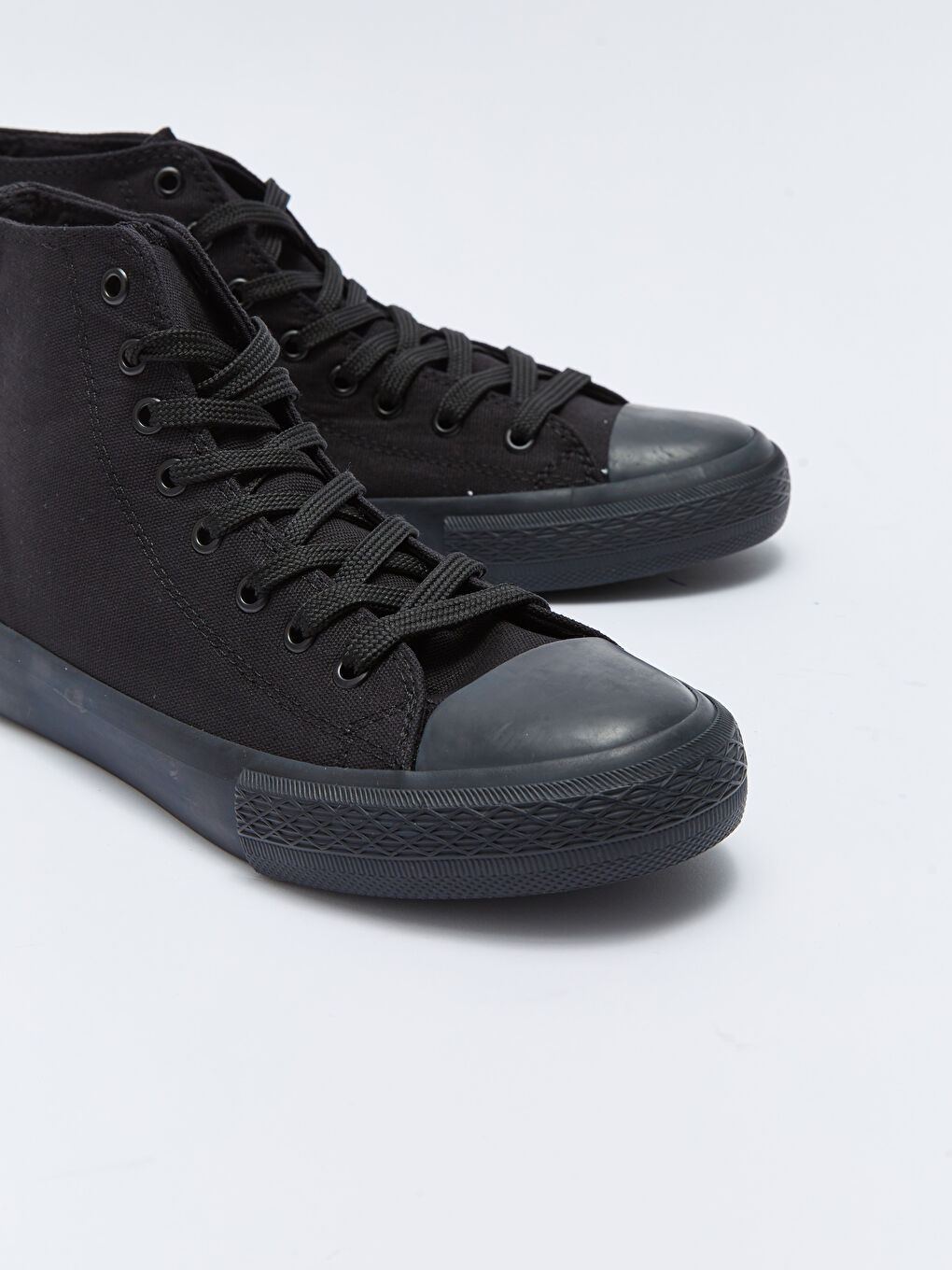 Siyah Bağcıklı Erkek Bilek Boy Spor Ayakkabı-2