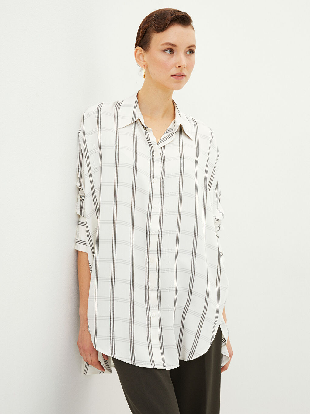 Cămașă pentru Femei cu Închidere Frontală cu Nasturi, Carouri, Mânecă Lungă, Supradimensionată, Țesătură Gabardină-1