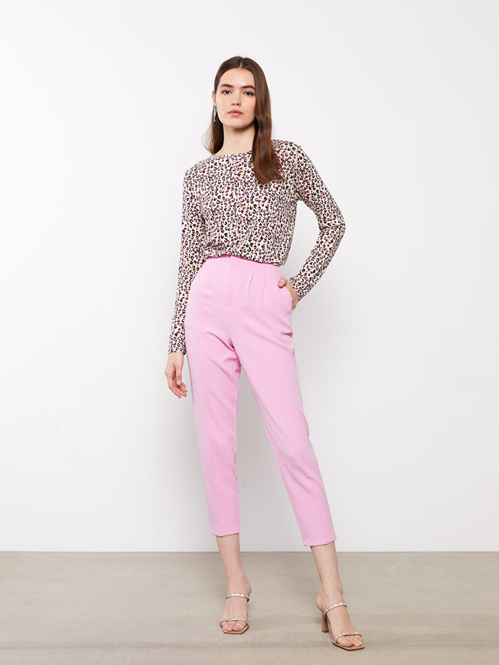 Karışık Bisiklet Yaka Desenli Uzun Kollu Kadın Tişört