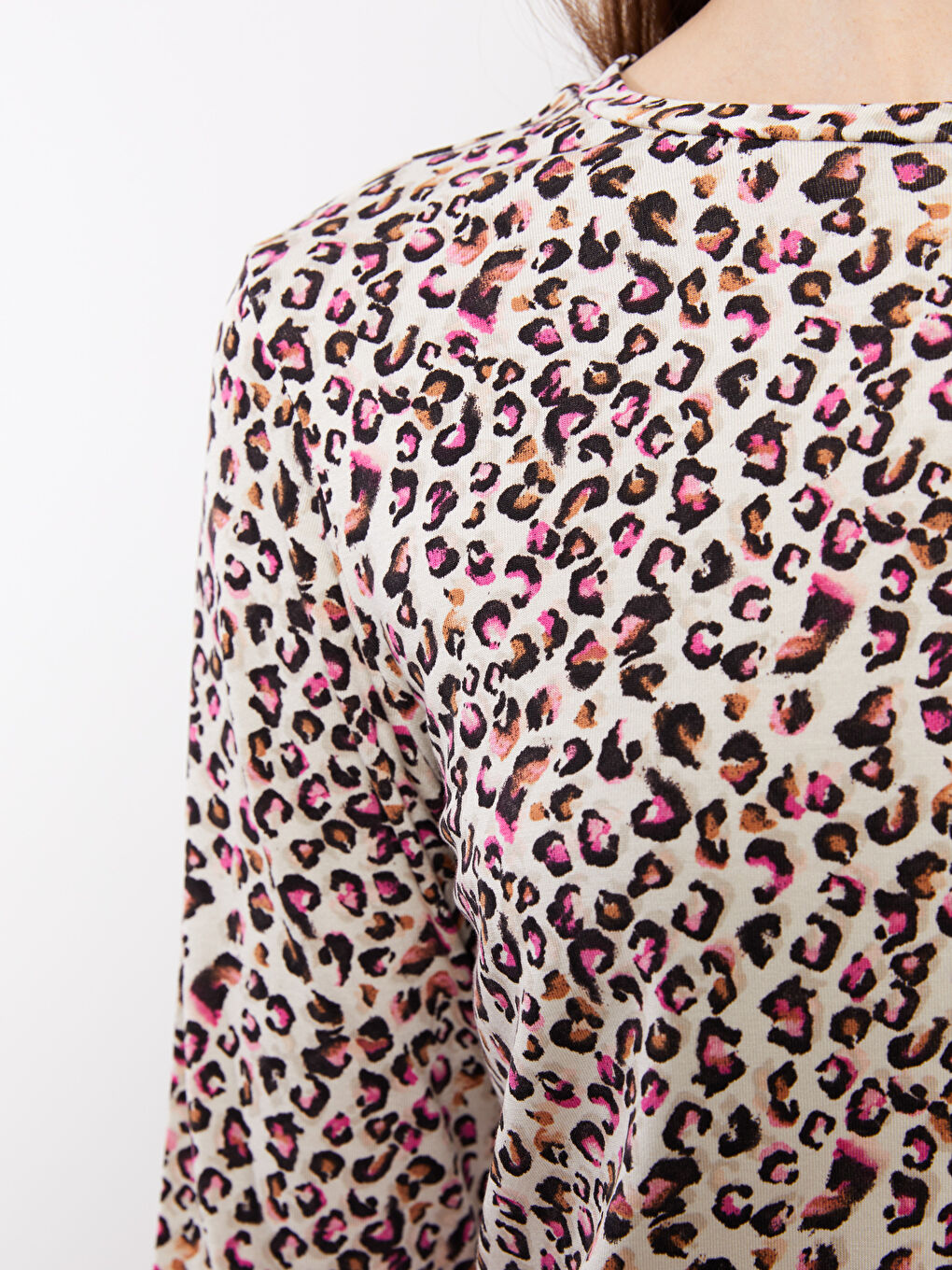 Karışık Bisiklet Yaka Desenli Uzun Kollu Kadın Tişört-4