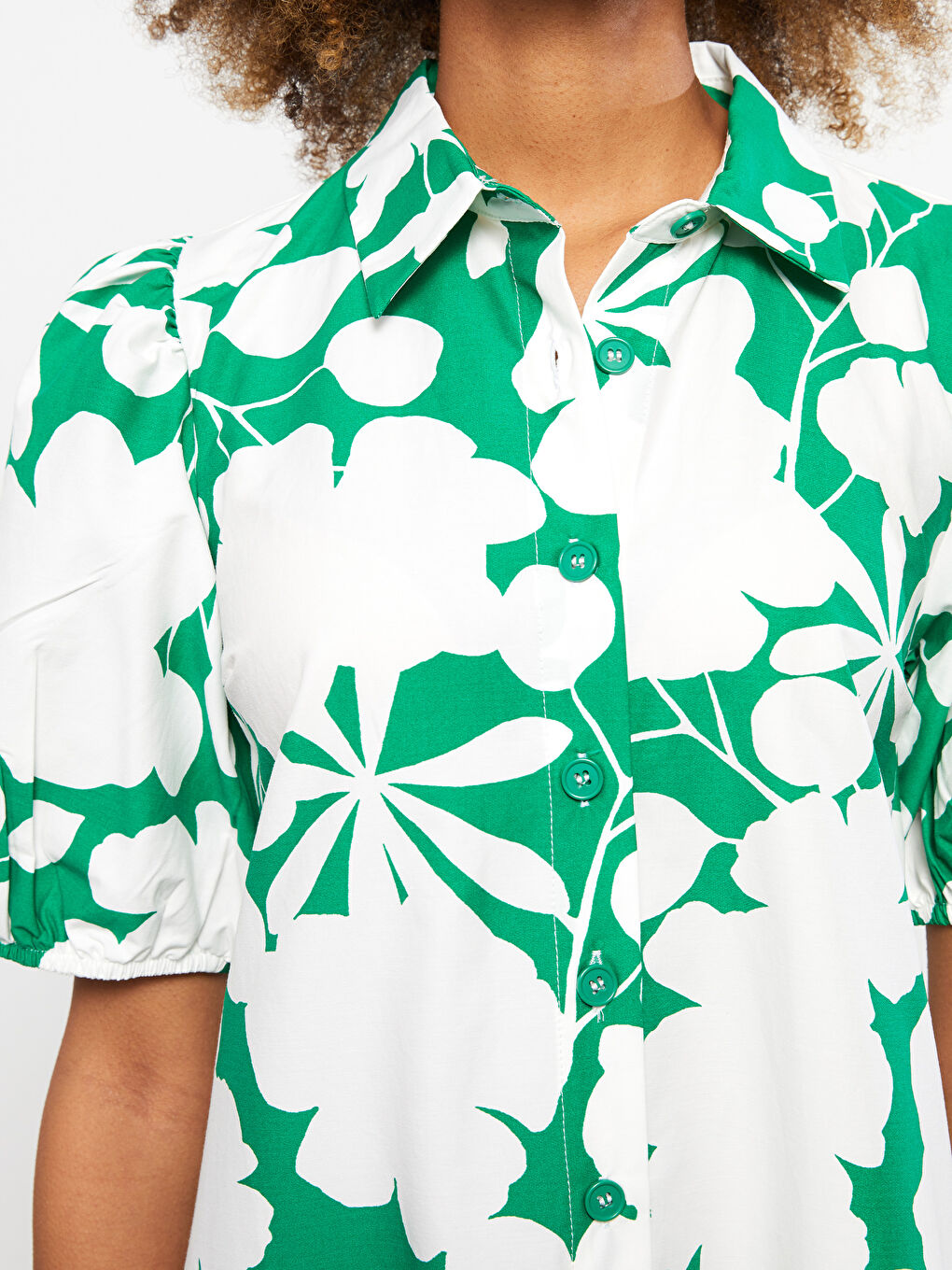 Yeşil Gömlek Yaka Çiçekli Kısa Kollu Poplin Kadın Elbise-3