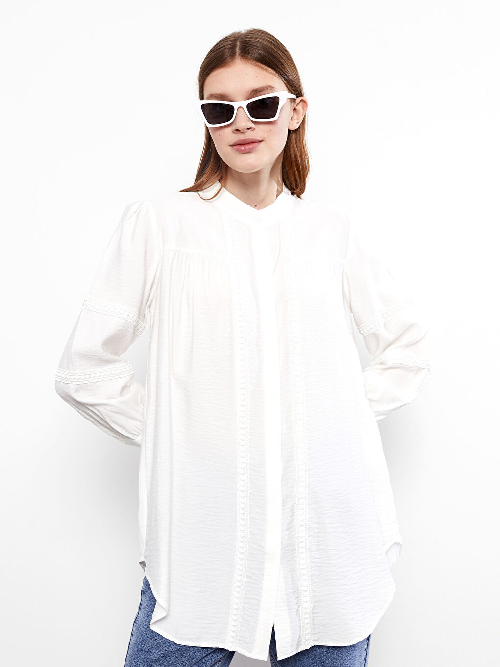 Ekru Hakim Yaka Nakışlı Uzun Kollu Poplin Kadın Tunik-1