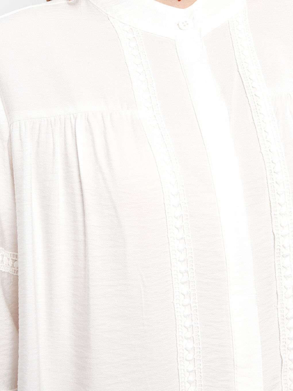 Ekru Hakim Yaka Nakışlı Uzun Kollu Poplin Kadın Tunik-3