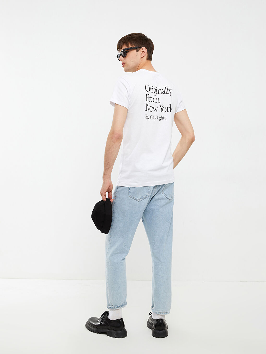 Beyaz Bisiklet Yaka Kısa Kollu Baskılı Penye Erkek Tişört