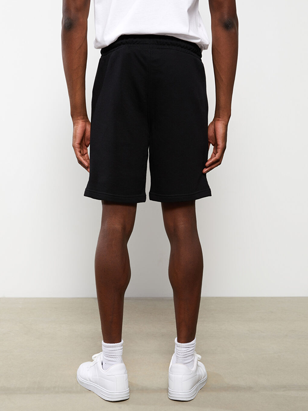 Siyah Standart Kalıp Örme Erkek Şort-4