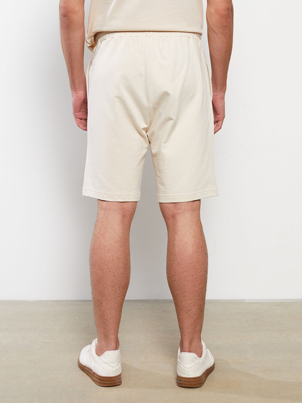 Bej Standart Kalıp Örme Erkek Şort-4