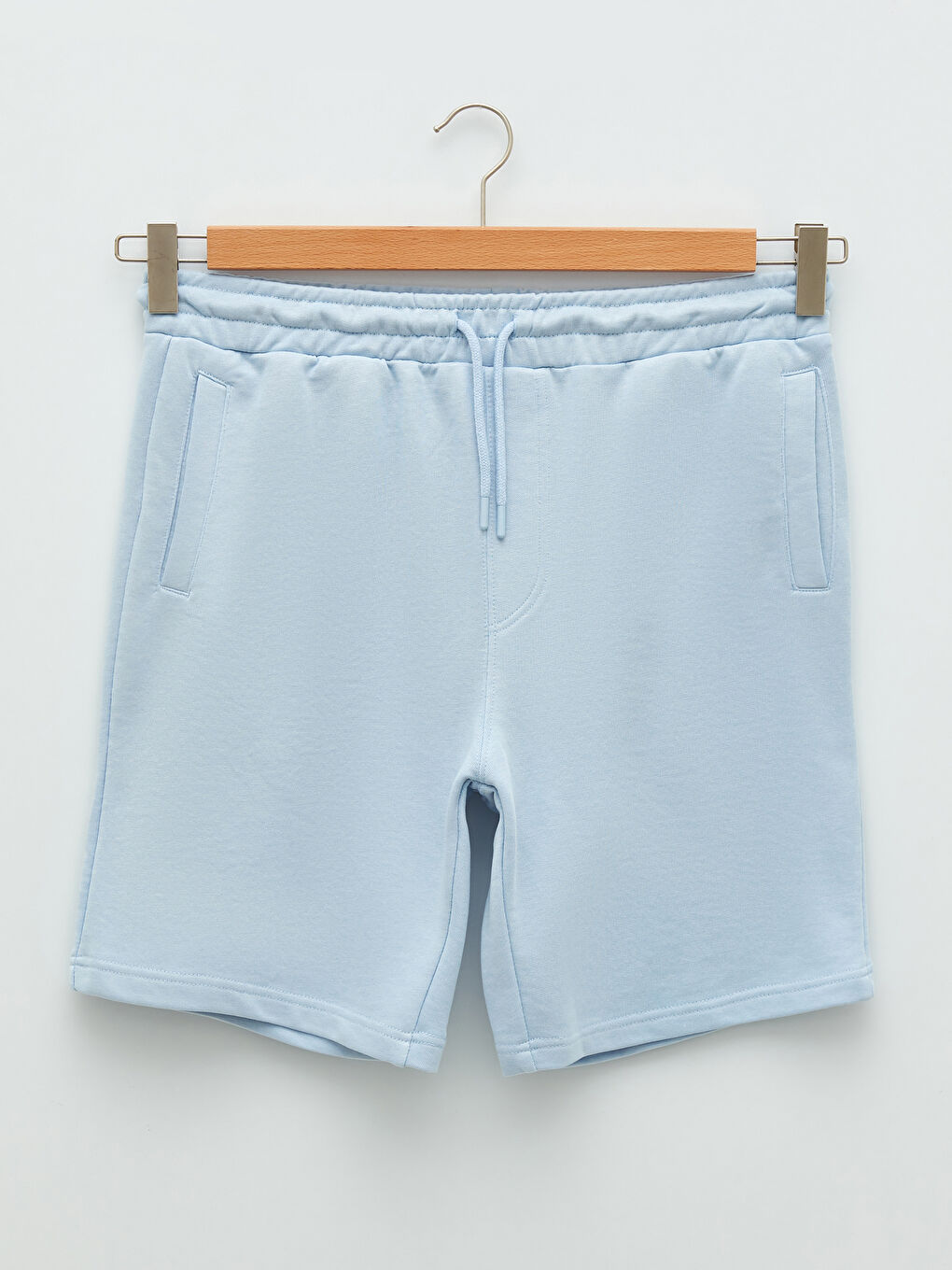 Standard Fit Men's Shorts -S2GC22Z8-QL8