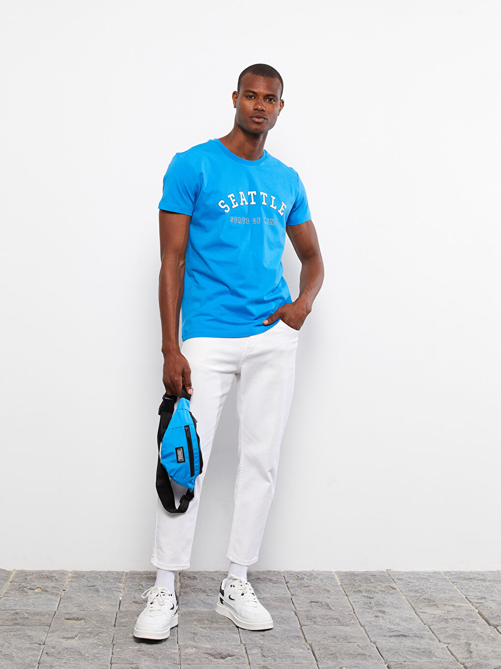 Mavi Bisiklet Yaka Kısa Kollu Baskılı Penye Erkek Tişört