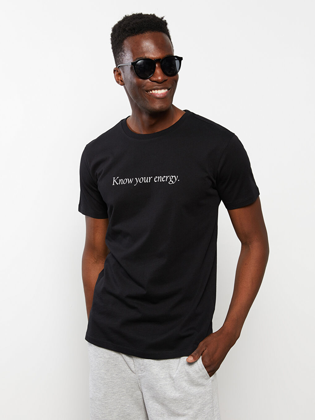 Siyah Bisiklet Yaka Kısa Kollu Baskılı Penye Erkek Tişört