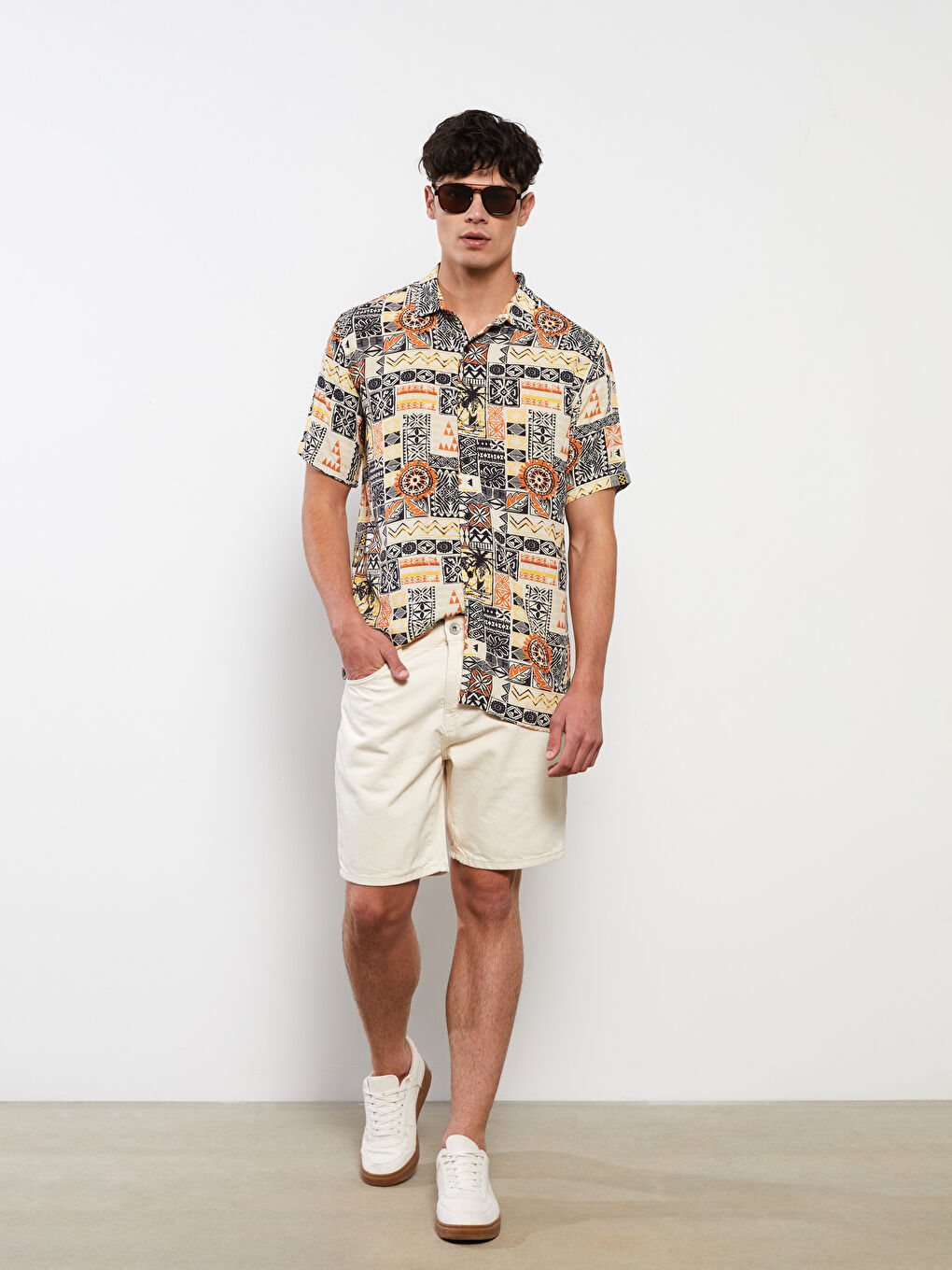 Bej Standart Kalıp Erkek Jean Şort-3