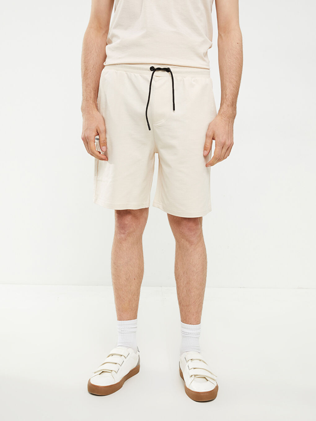 Bej Standart Kalıp Örme Erkek Şort-3