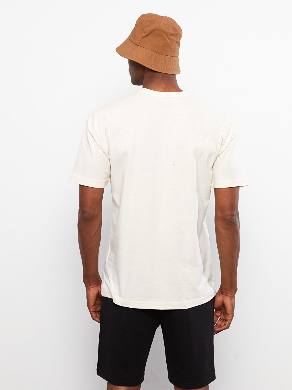 Bej Oversize Bisiklet Yaka Kısa Kollu Baskılı Penye Erkek Tişört-4