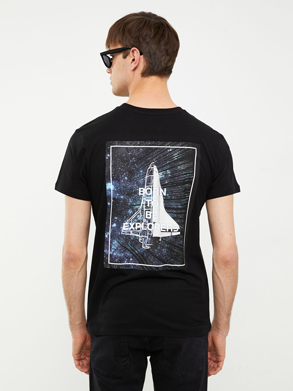 Siyah Bisiklet Yaka Kısa Kollu Nasa Baskılı Penye Erkek Tişört-3