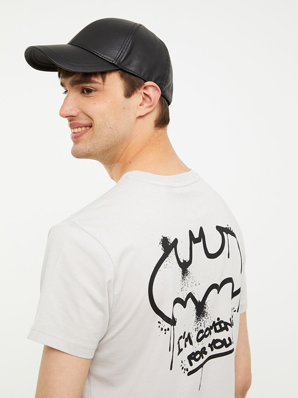 Gri Bisiklet Yaka Kısa Kollu Batman Baskılı Penye Erkek Tişört