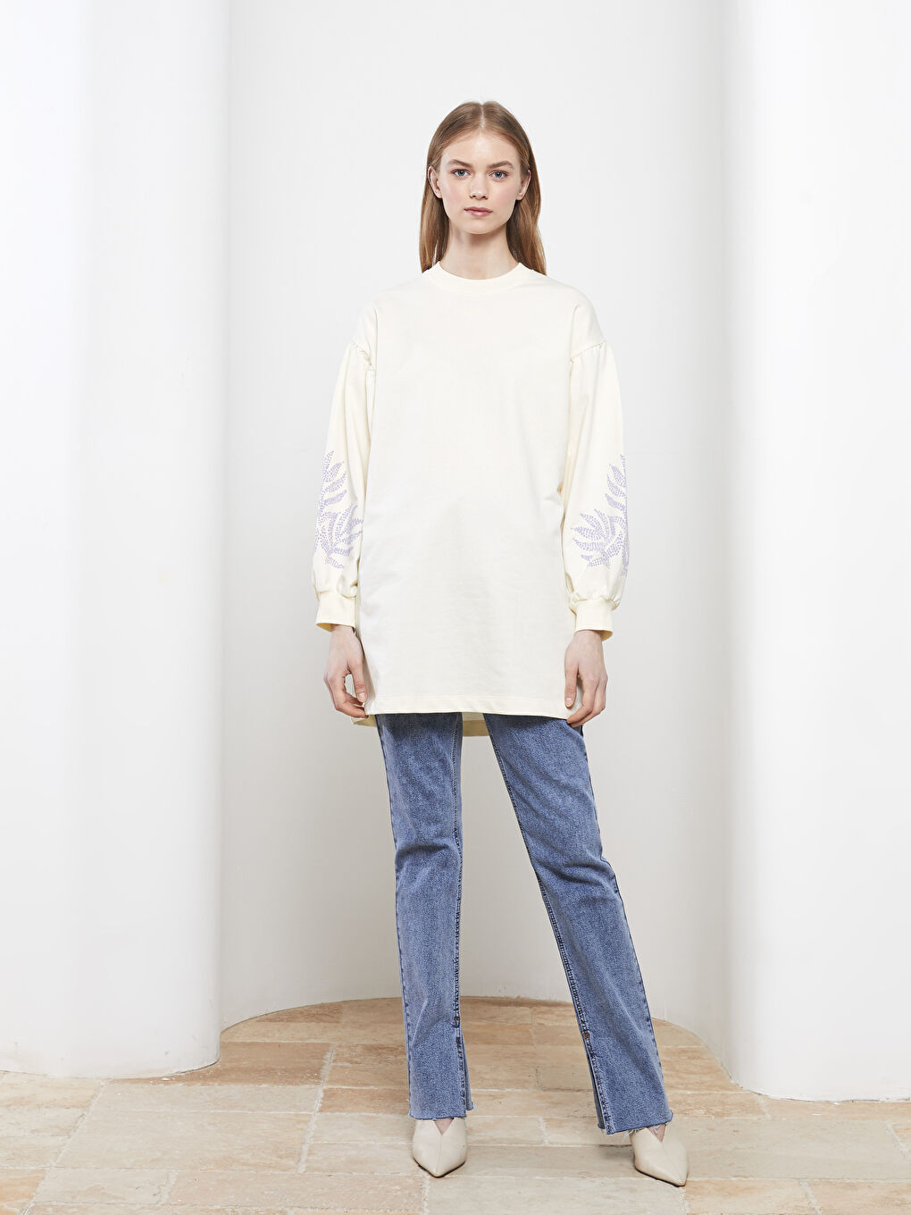 Bej Bisiklet Yaka Baskılı Uzun Kollu Oversize Kadın Sweatshirt Tunik