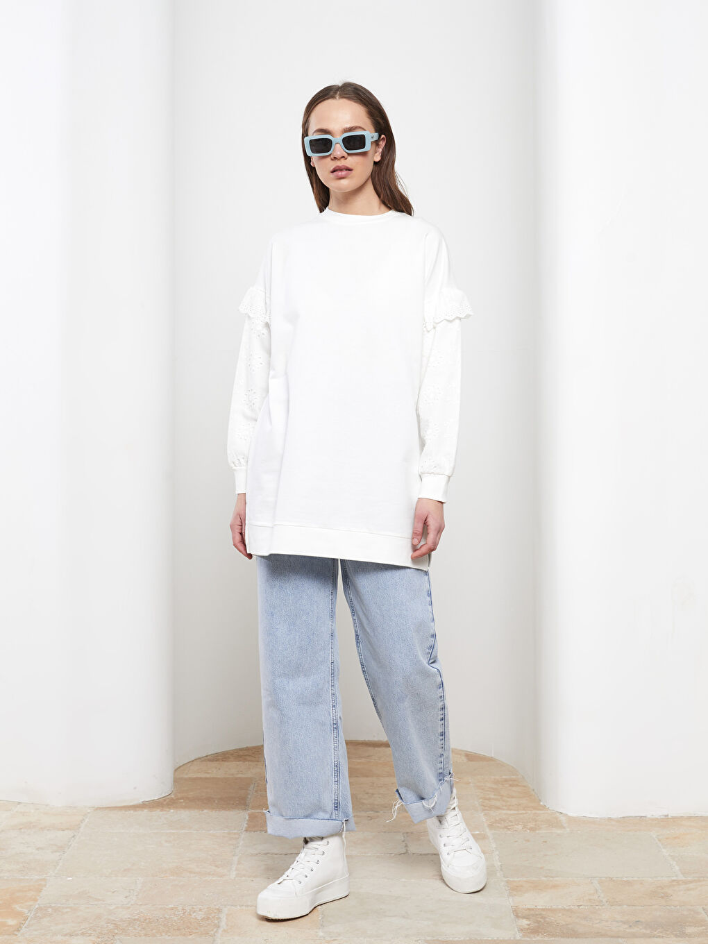 Crew Neck Embroidered Long Sleeve Oversize Women's Sweatshirt Tunic