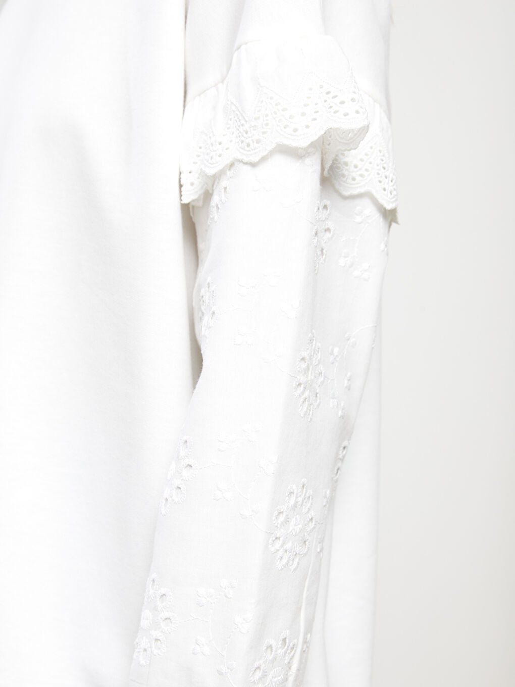 Crew Neck Embroidered Long Sleeve Oversize Women's Sweatshirt Tunic-3