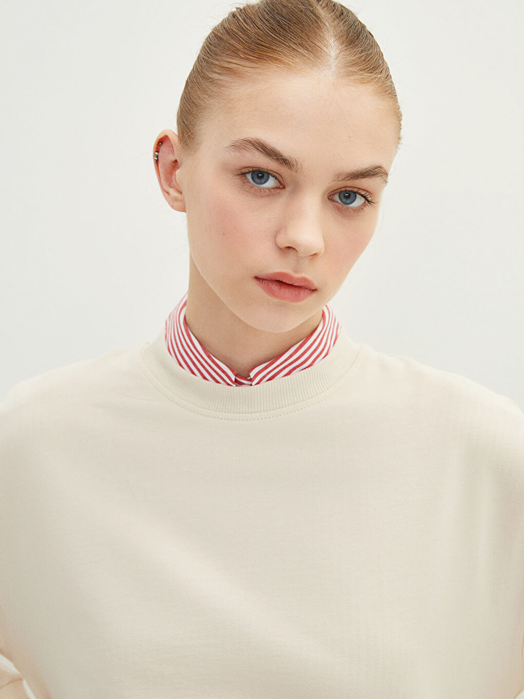 Crew Neck Straight Long Sleeve Oversize Cotton Women's Sweatshirt Tunic-2