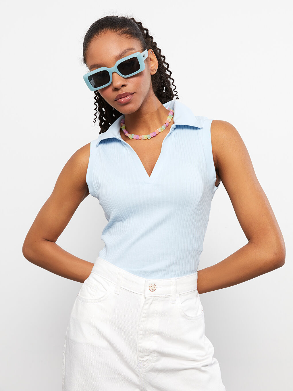 قميص قصير بدون أكمام بياقة بولو مستقيم للسيدات-2