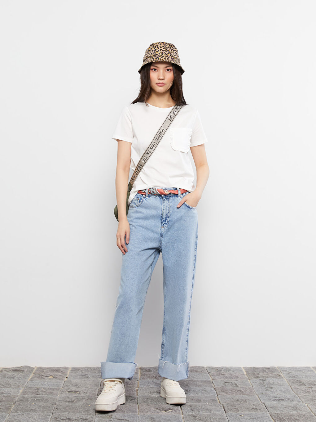 Crew Neck Straight Short Sleeve Cotton Women's T-Shirt-2