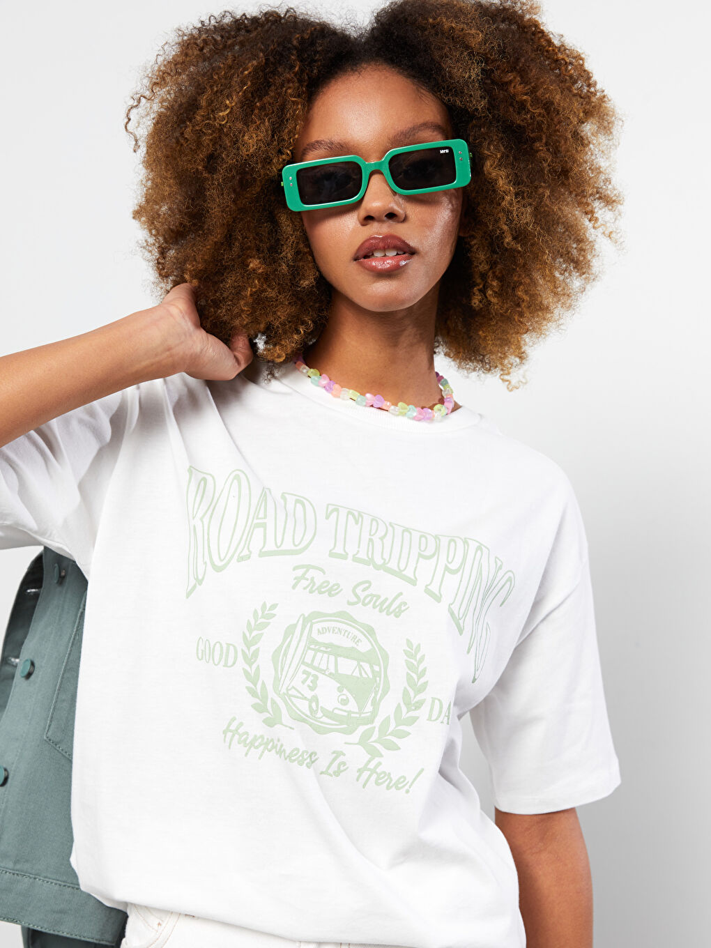 әйелдерге арналған принтті қысқа жең трикотаж футболка-1