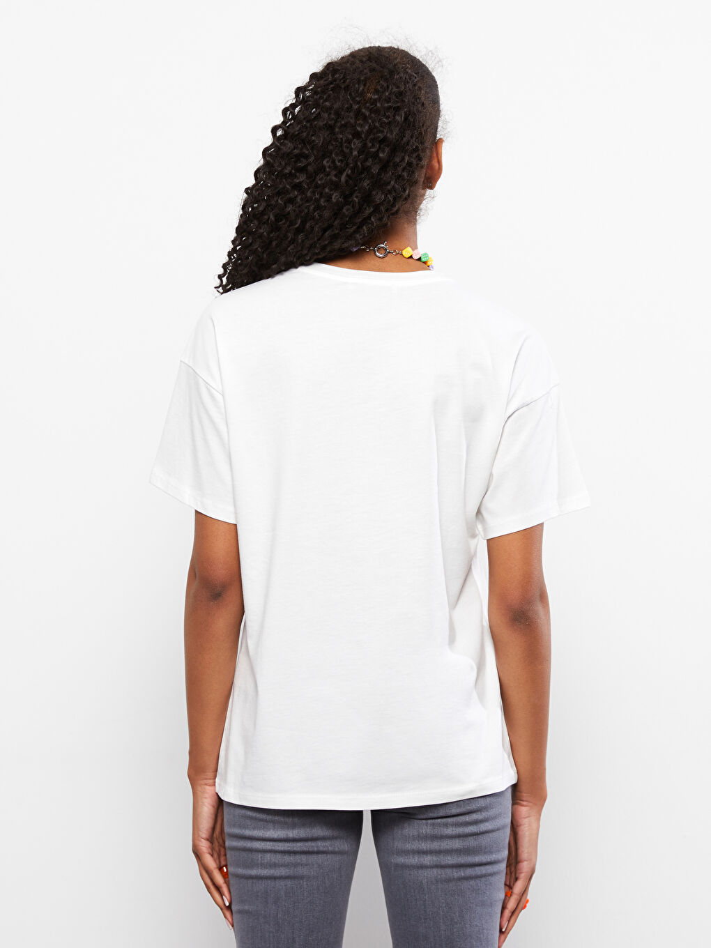 Ekru Bisiklet Yaka Baskılı Kısa Kollu Pamuklu Kadın Tişört-4