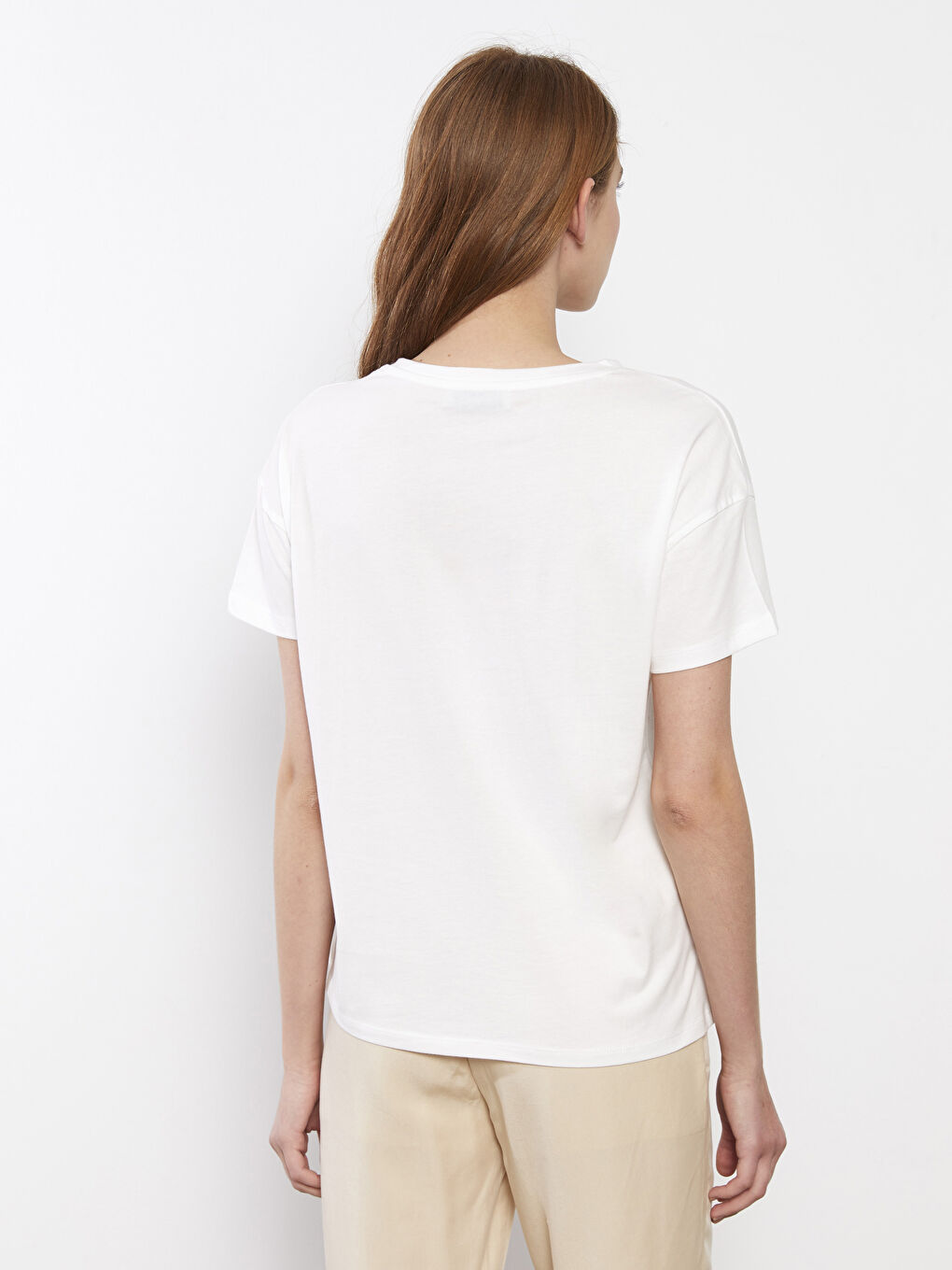 Ekru Bisiklet Yaka Baskılı Kısa Kollu Pamuklu Kadın Tişört-3
