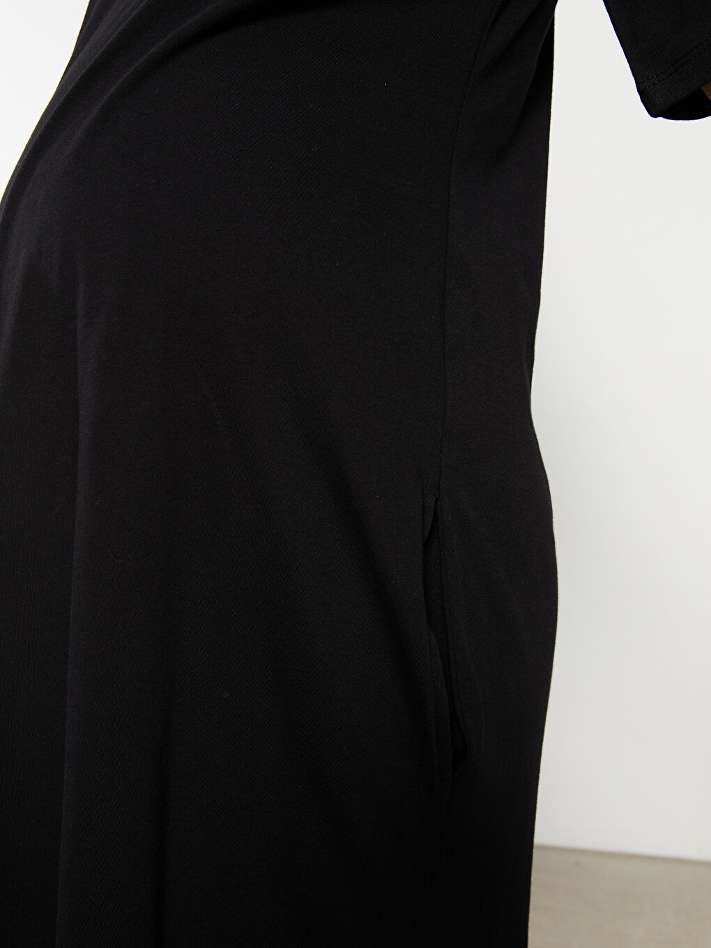 Siyah Bisiklet Yaka Düz Kısa Kollu Pamuklu Hamile Elbise-3