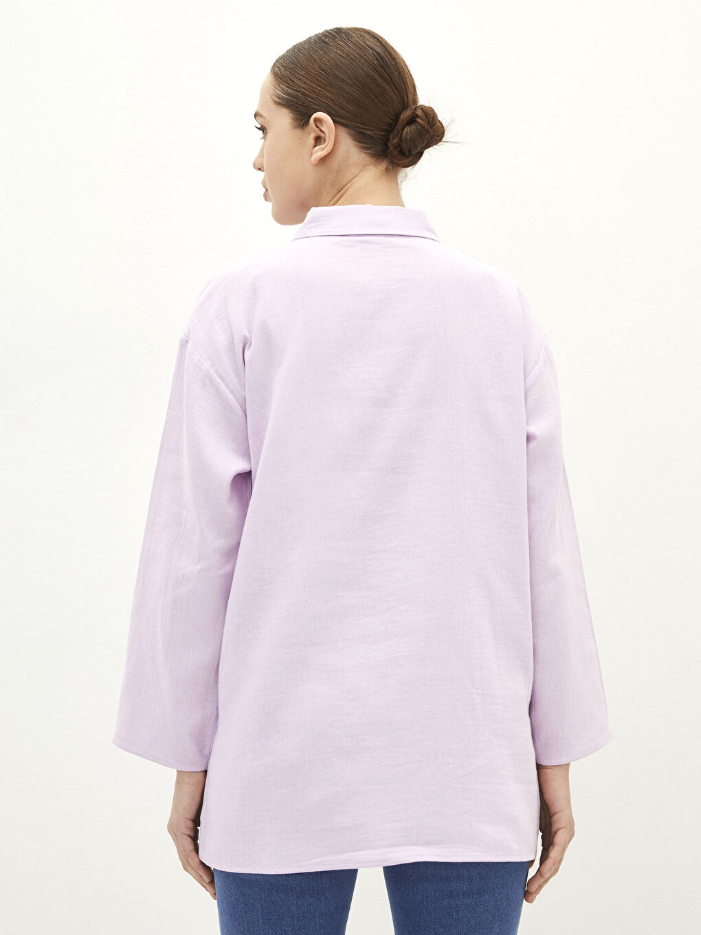 Lila Önden Düğme Kapamalı Düz Uzun Kollu Oversize Müslin Kumaş Kadın Gömlek-3