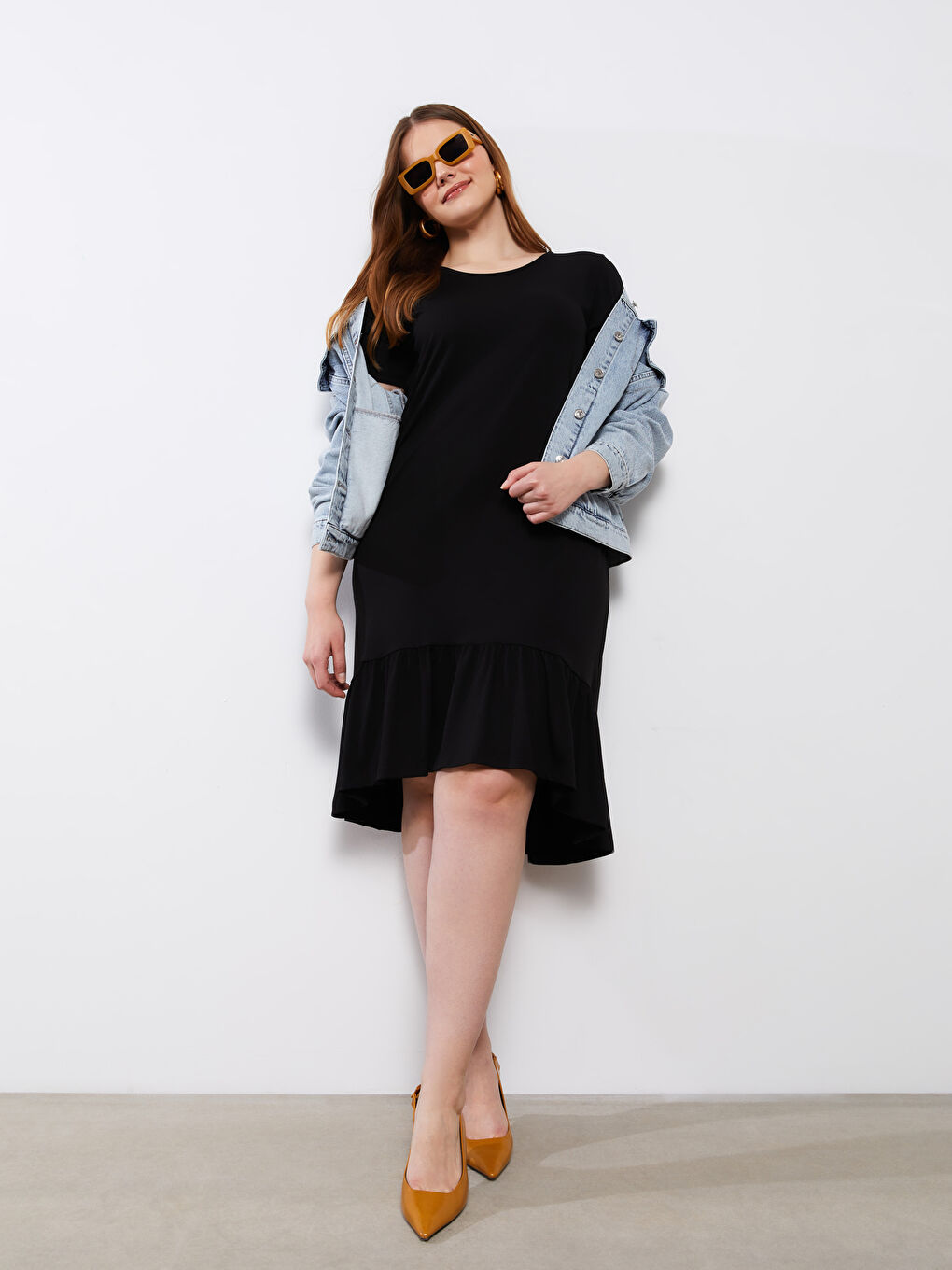 Robe Droite à Manches Courtes et Col Rond pour Femmes Grande Taille-3