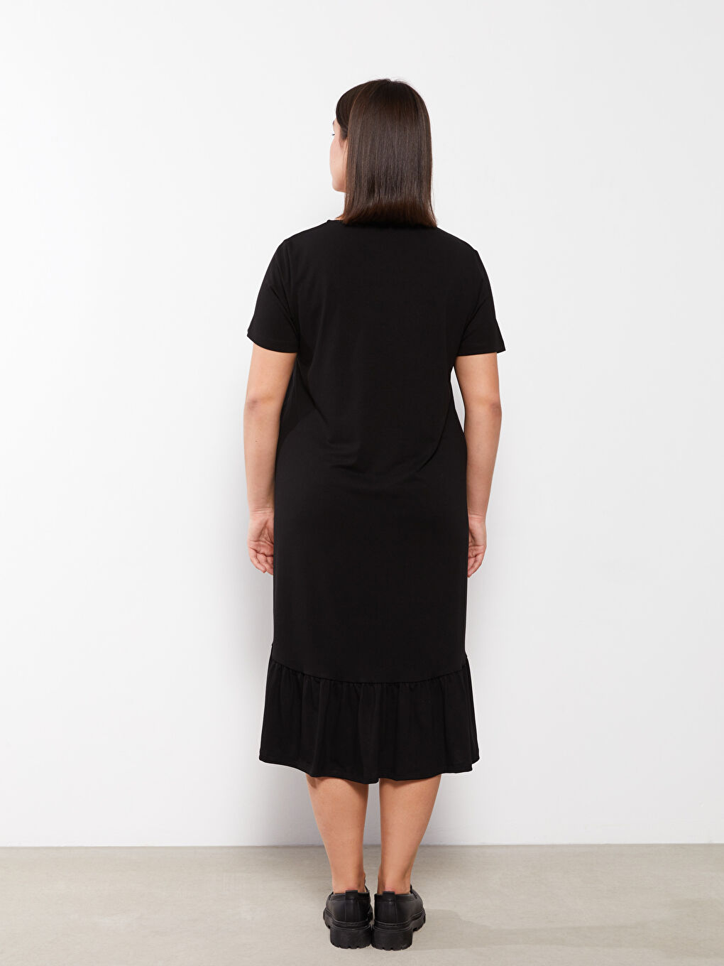 Robe Droite à Manches Courtes et Col Rond pour Femmes Grande Taille-8