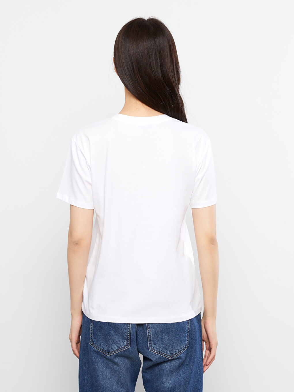 Beyaz Bisiklet Yaka Baskılı Kısa Kollu Pamuklu Kadın Tişört-4