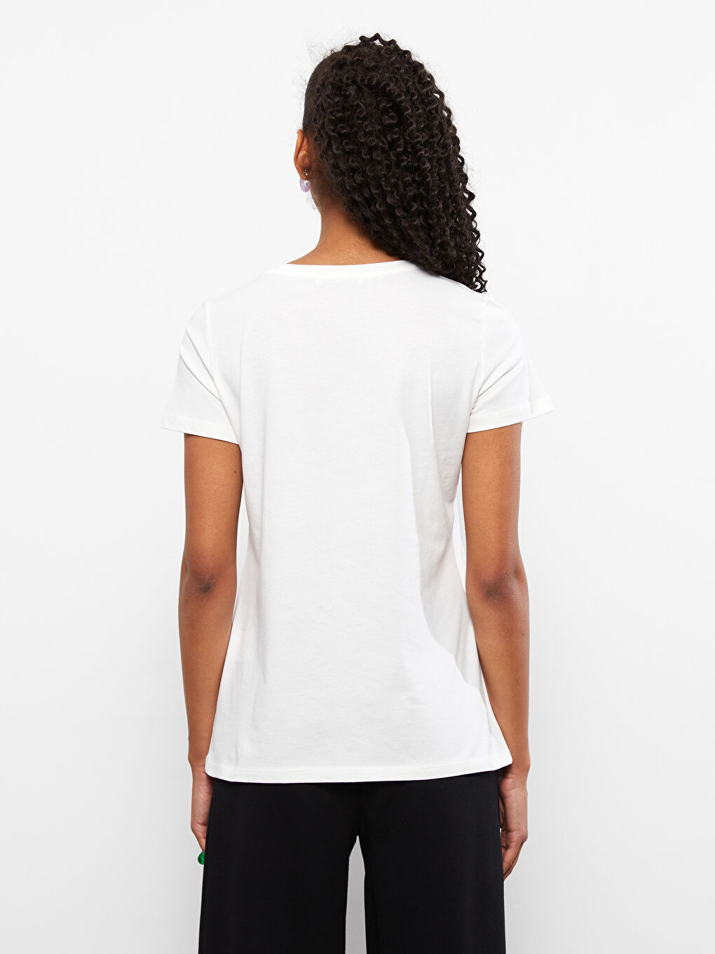 Ekru Bisiklet Yaka Baskılı Kısa Kollu Pamuklu Kadın Tişört-4