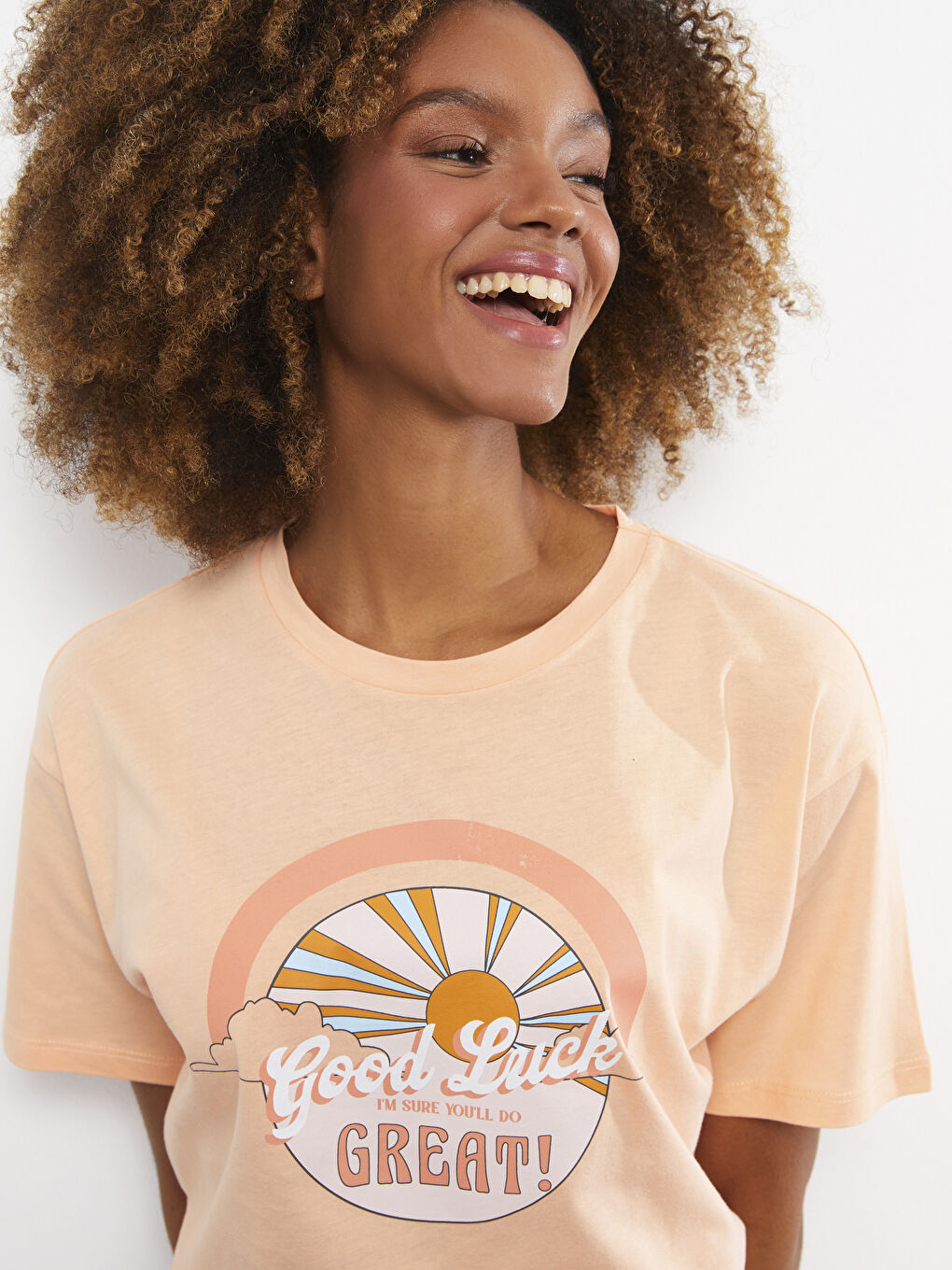 Mercan Bisiklet Yaka Baskılı Kısa Kollu Pamuklu Kadın Tişört-1